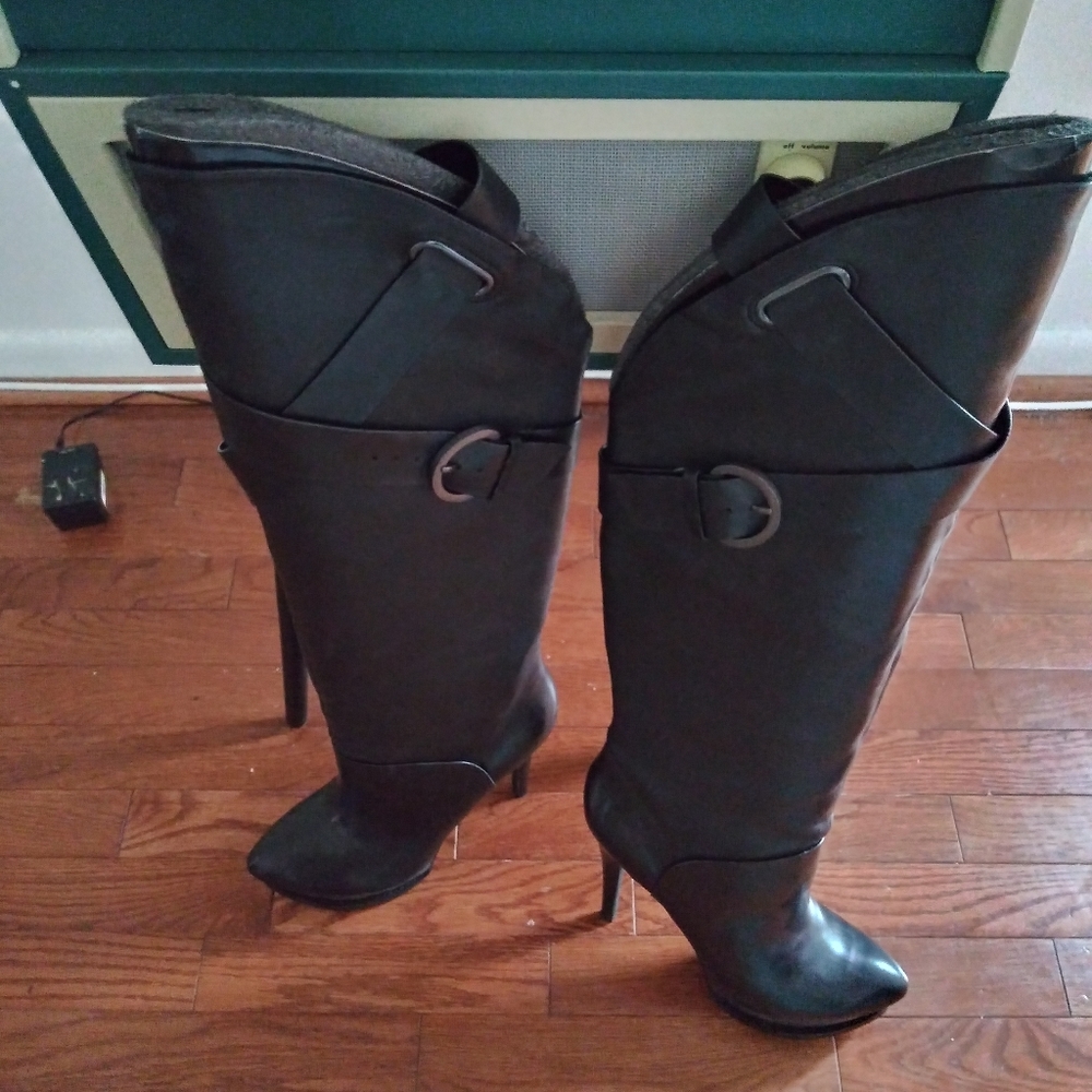 BOOTS SIZE 11M Brand New